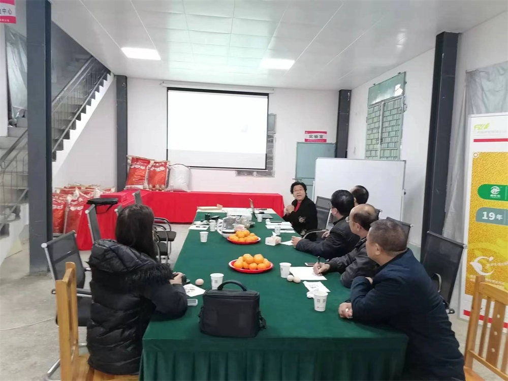 横州市科技局赖局长莅临指导南宁蝴蝶传媒黄色网站有机源科技有限公司
